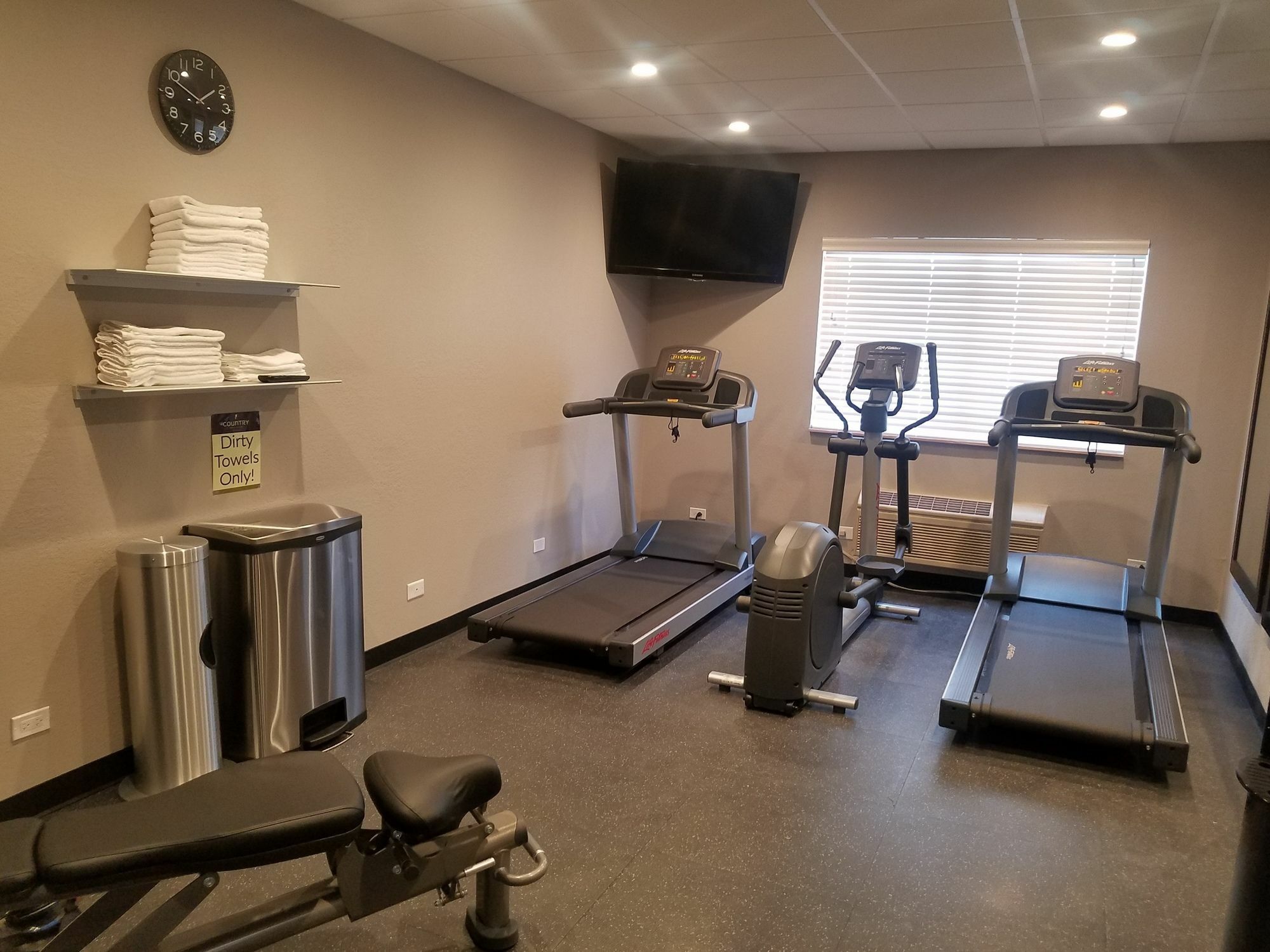 Country Inn & Suites By Radisson, Chicago-Hoffman هوفمان ستيتس المظهر الخارجي الصورة